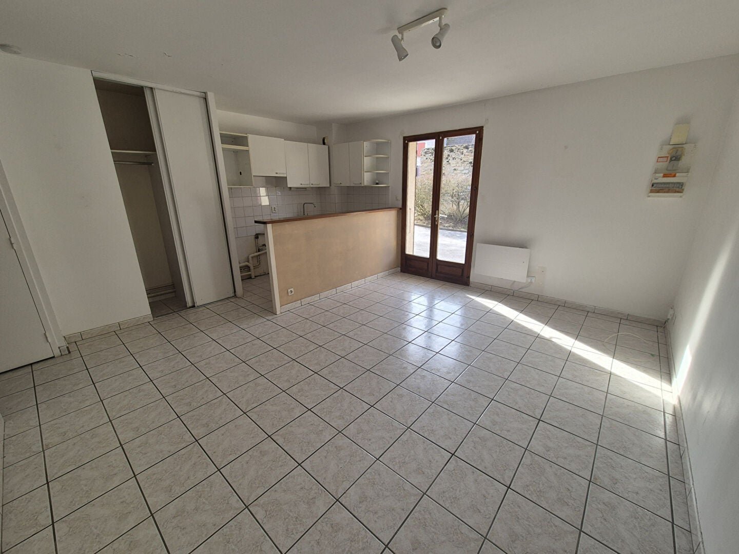 Flat Cour de la Poste in Presles-en-Brie
