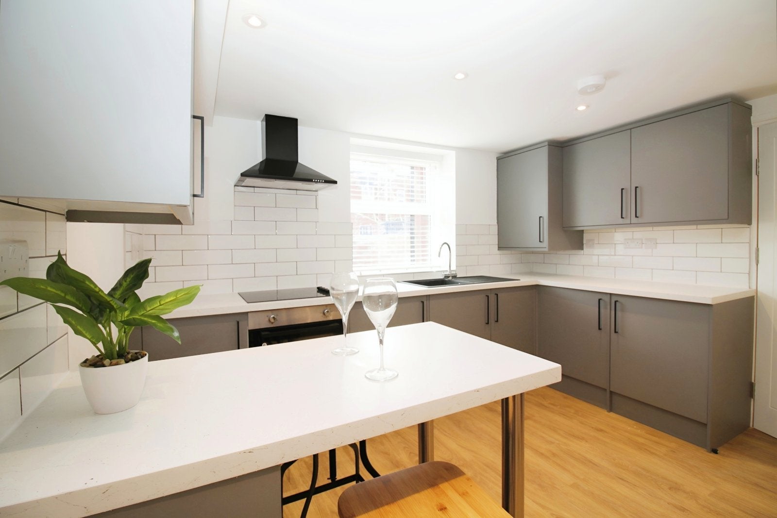 Flat Carberry Road in Leeds