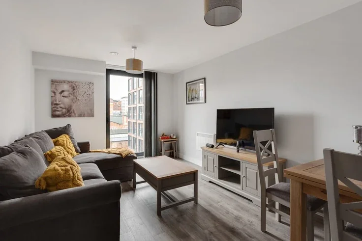 Flat Birchall Street in Birmingham