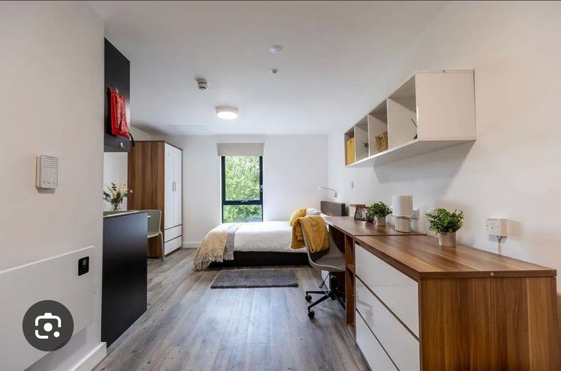 Room Servia Hill in Leeds