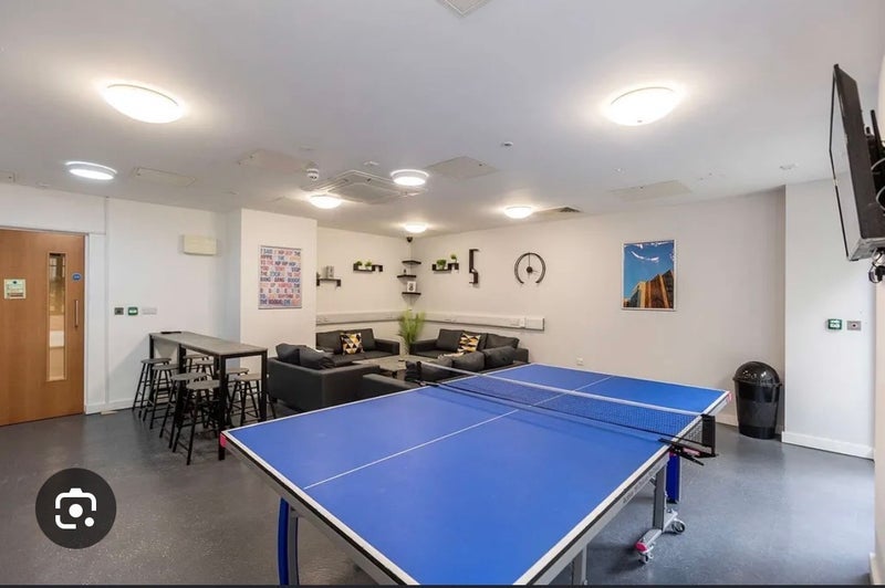 Room Servia Hill in Leeds