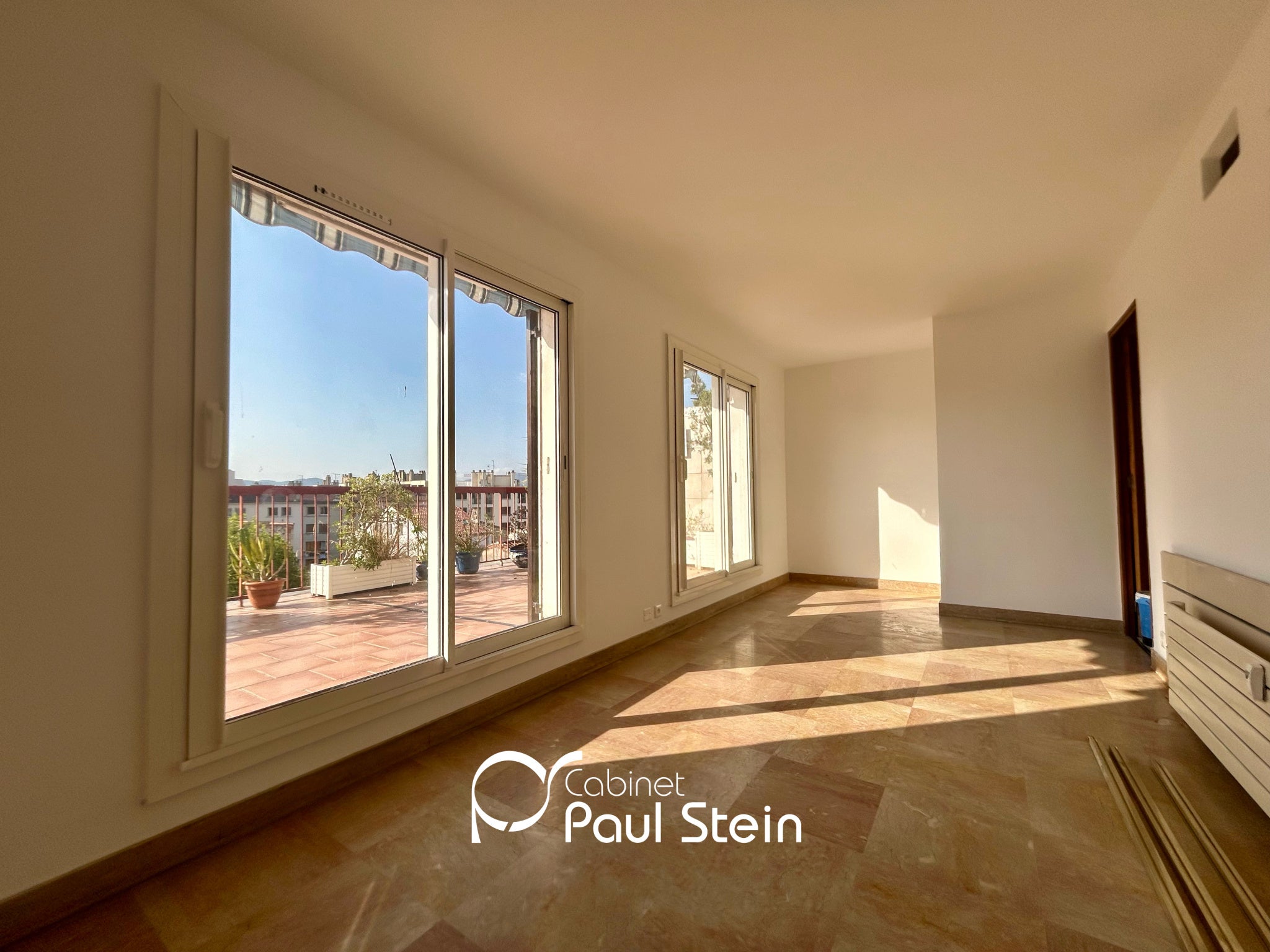 Flat Rue Berard in Marseille