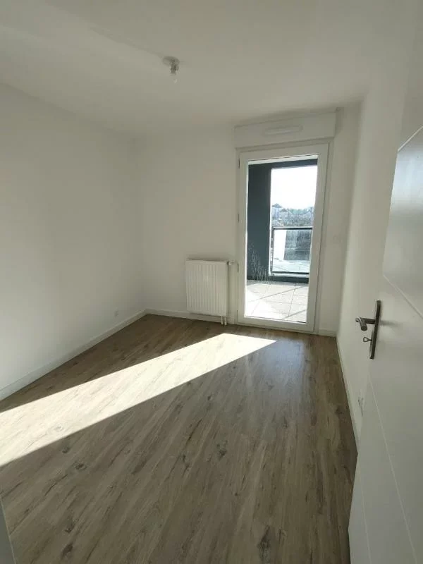 Flat Place Lucien Daniel in Rennes