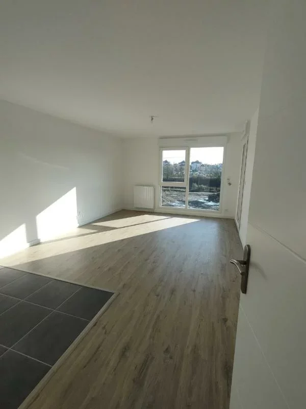 Flat Place Lucien Daniel in Rennes