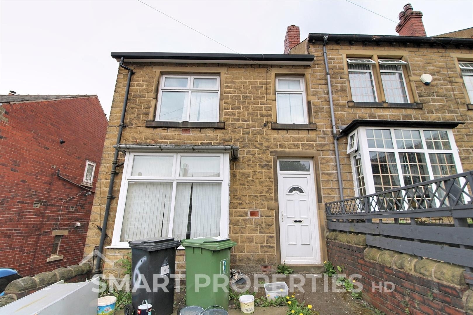 House Thornfield Avenue in Kirklees