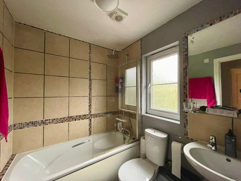 Room Goodliffe Park in East Hertfordshire