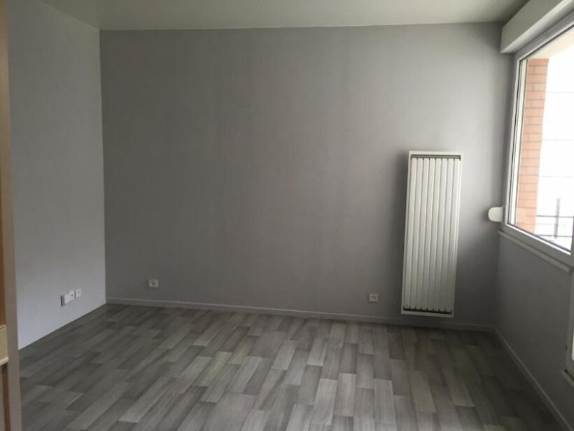 Flat Rue Hincmar in Reims