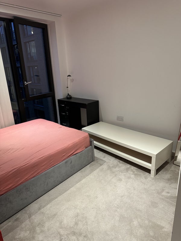 Room Waypoint Way in Greater London