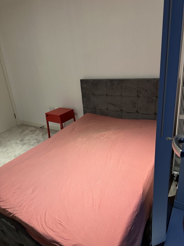 Room Waypoint Way in Greater London