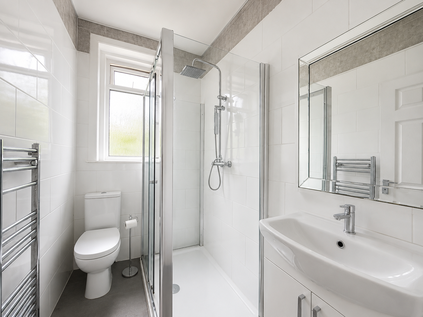 Flat Hawkhill Avenue in City of Edinburgh