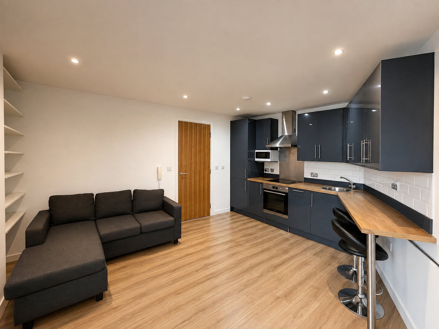 Flat Marsh Lane in Leeds