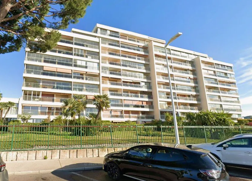 Appartement Boulevard du Midi Louise Moreau à Cannes