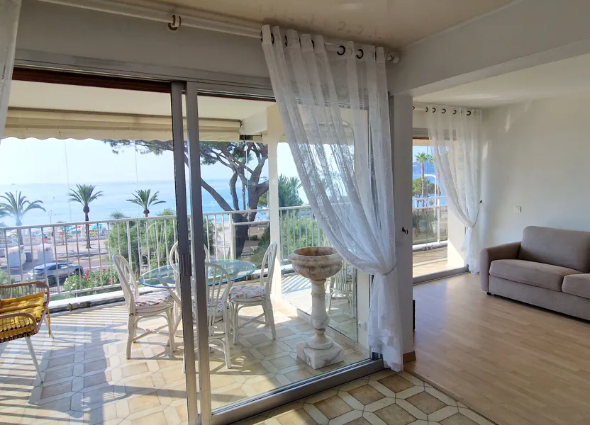 Appartement Boulevard du Midi Louise Moreau à Cannes