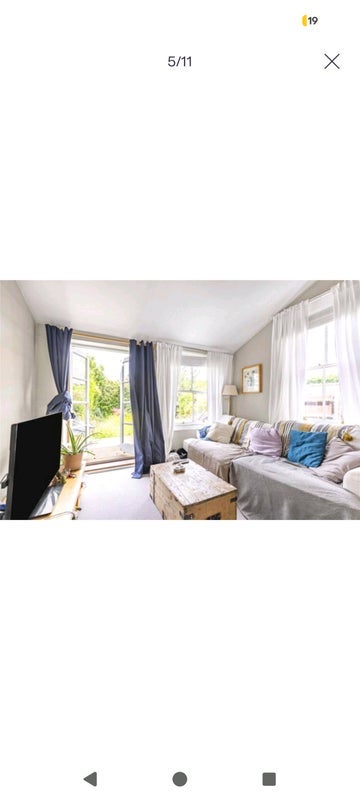 Room Burntwood Lane in Greater London