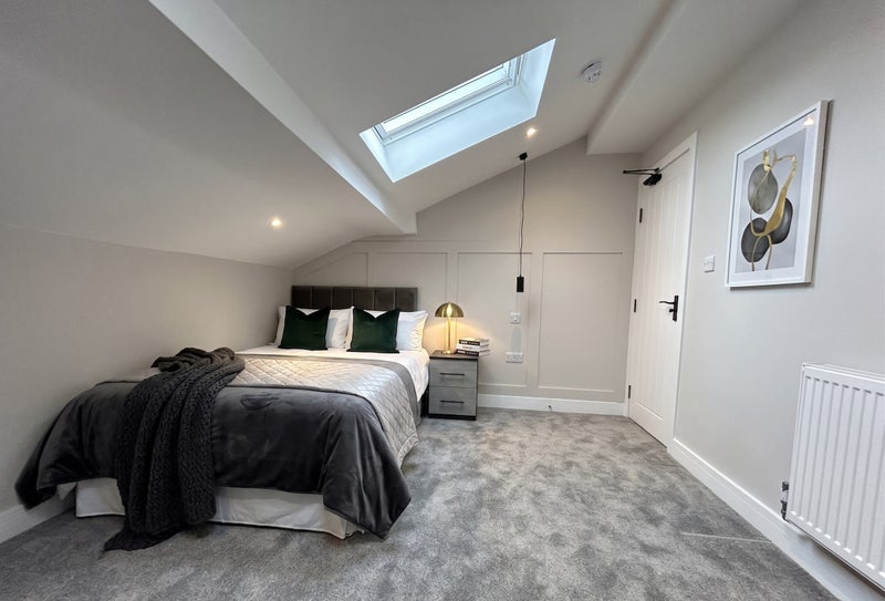 Room Back Stephen Street in Bury