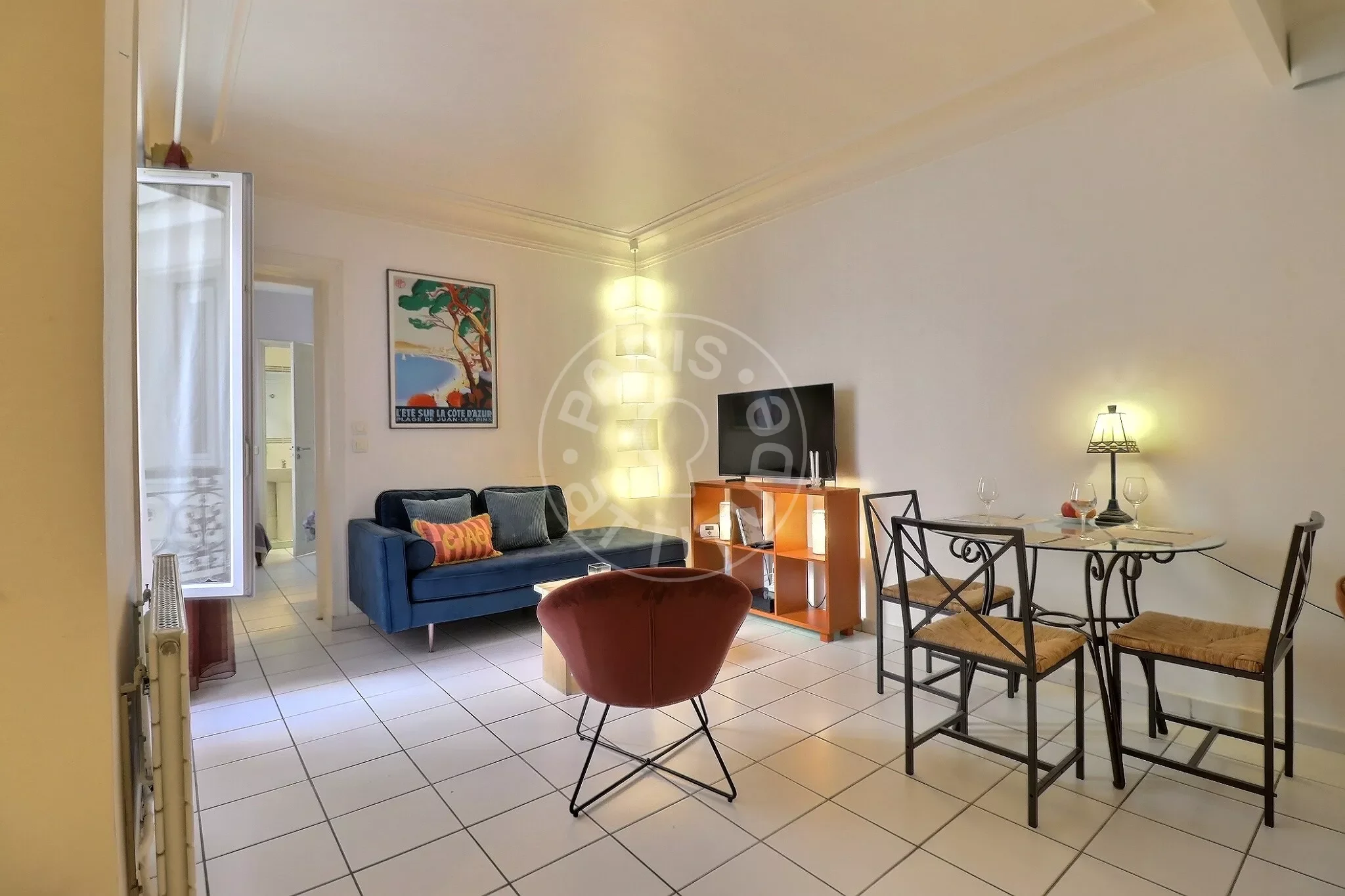 Flat Rue de Clignancourt in Paris