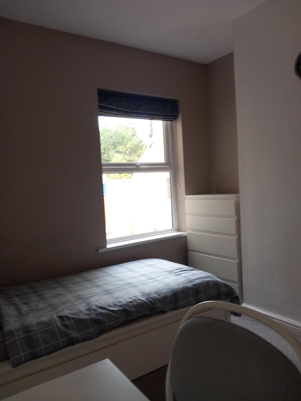 Room College Street in Nottingham
