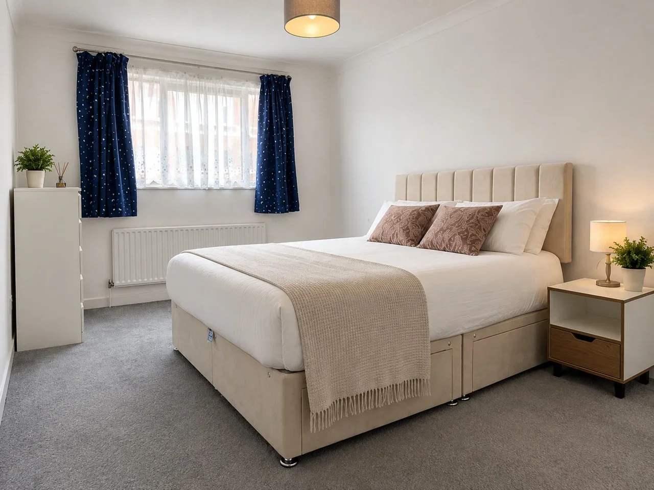 Flat Homefield Park in Greater London
