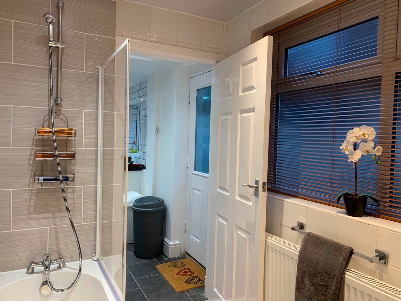 Room Greek Street in Runcorn