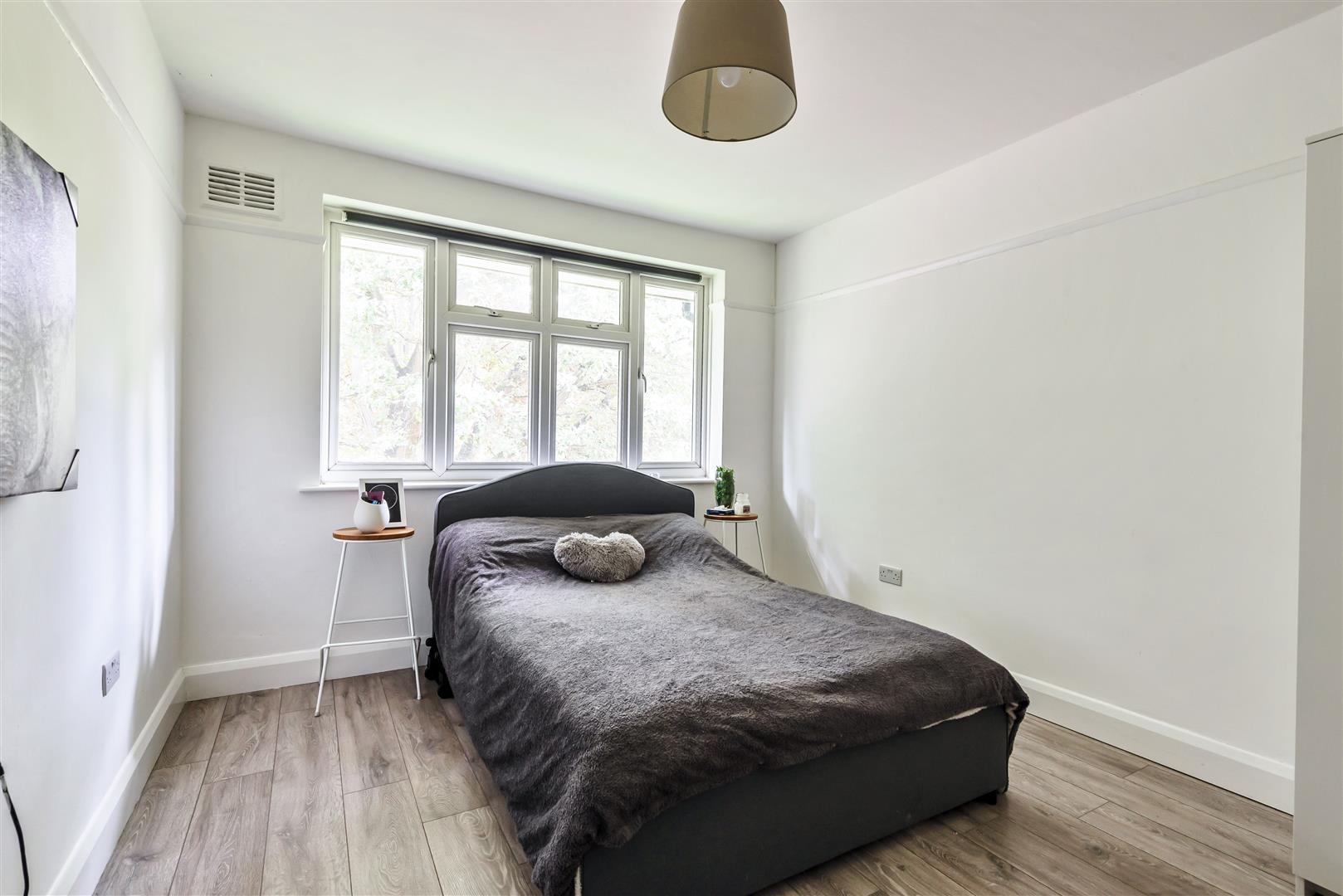Flat King Street in Greater London