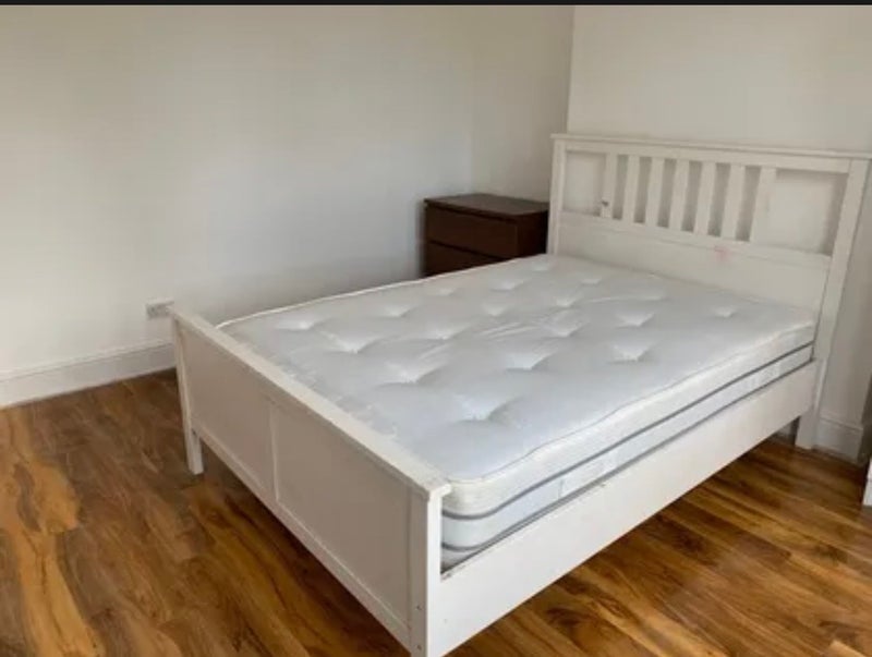 Room Adelaide Avenue in Greater London