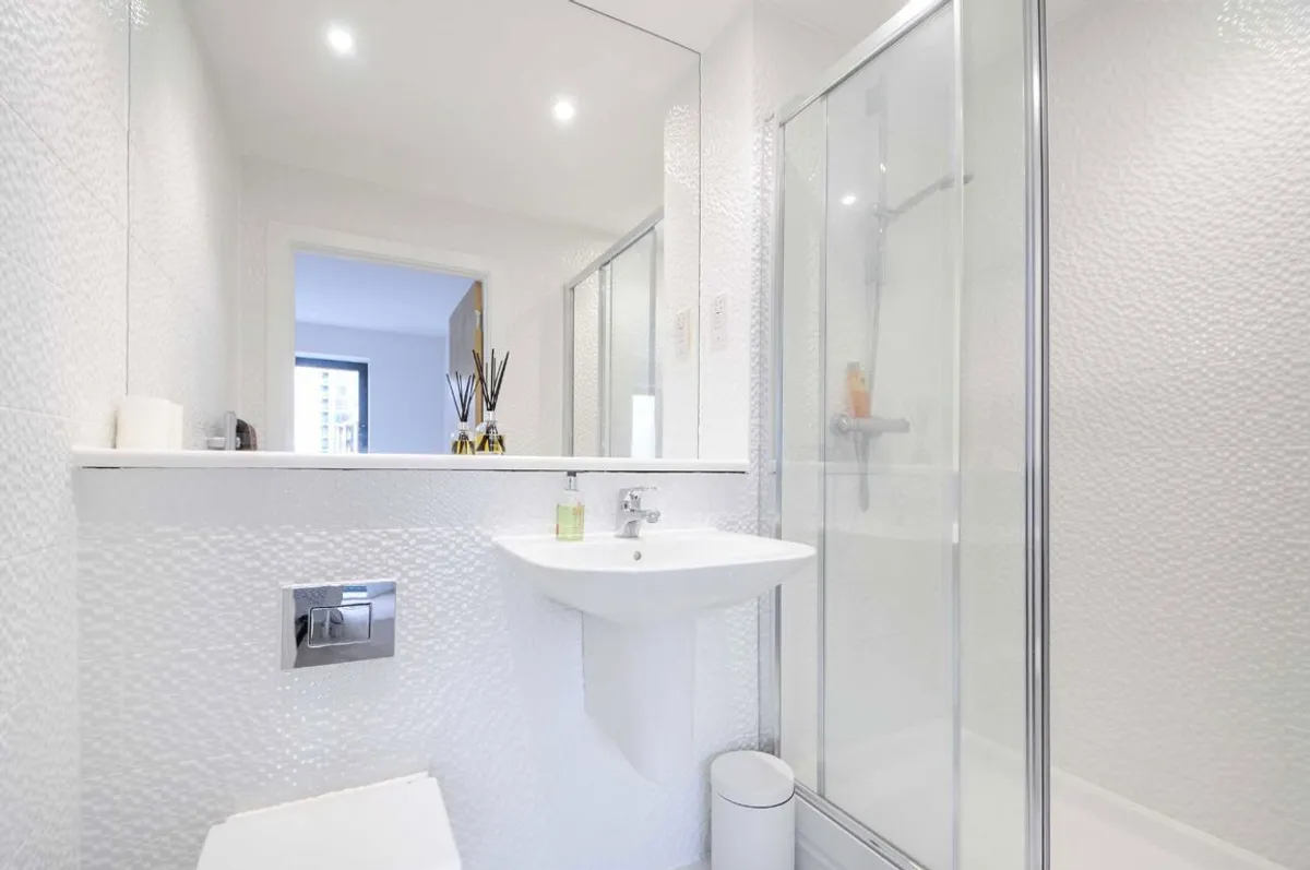 Flat Knightley Walk in Greater London
