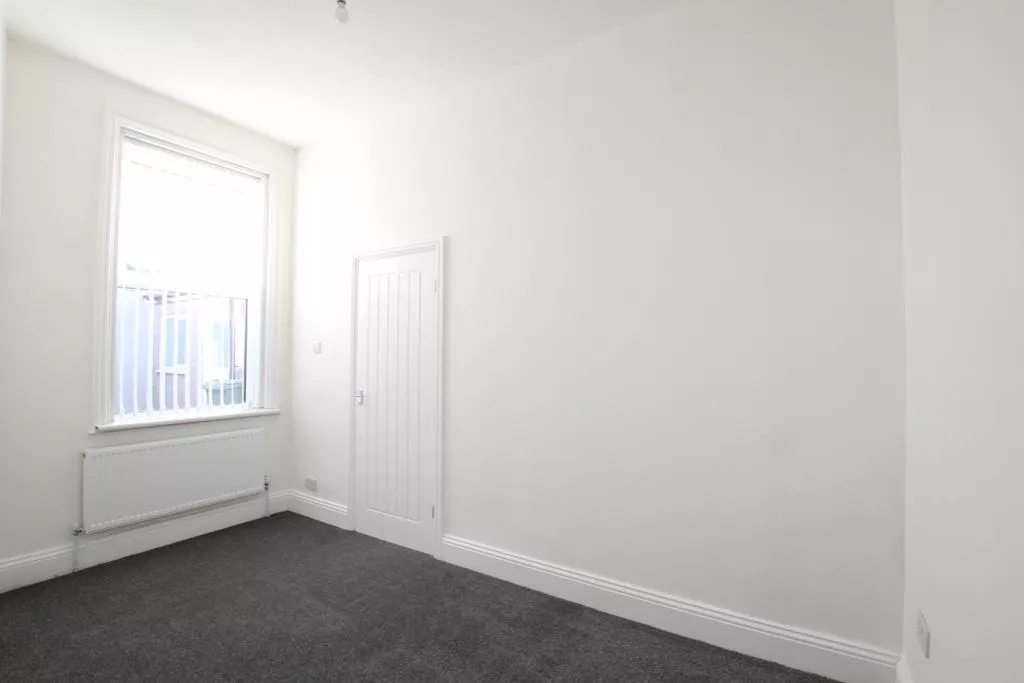 Flat Erith Terrace in Sunderland
