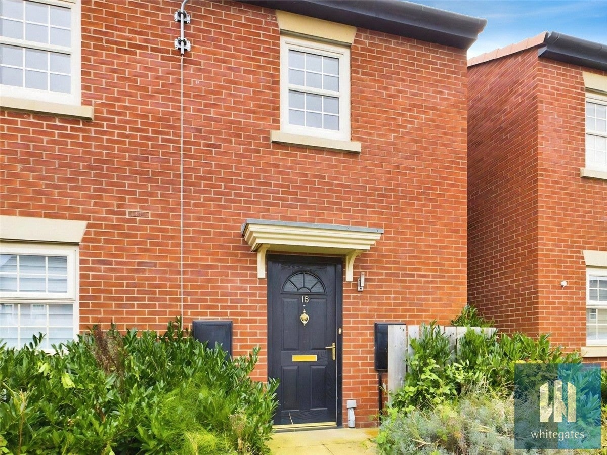 House Stoborough Crescent in Wakefield