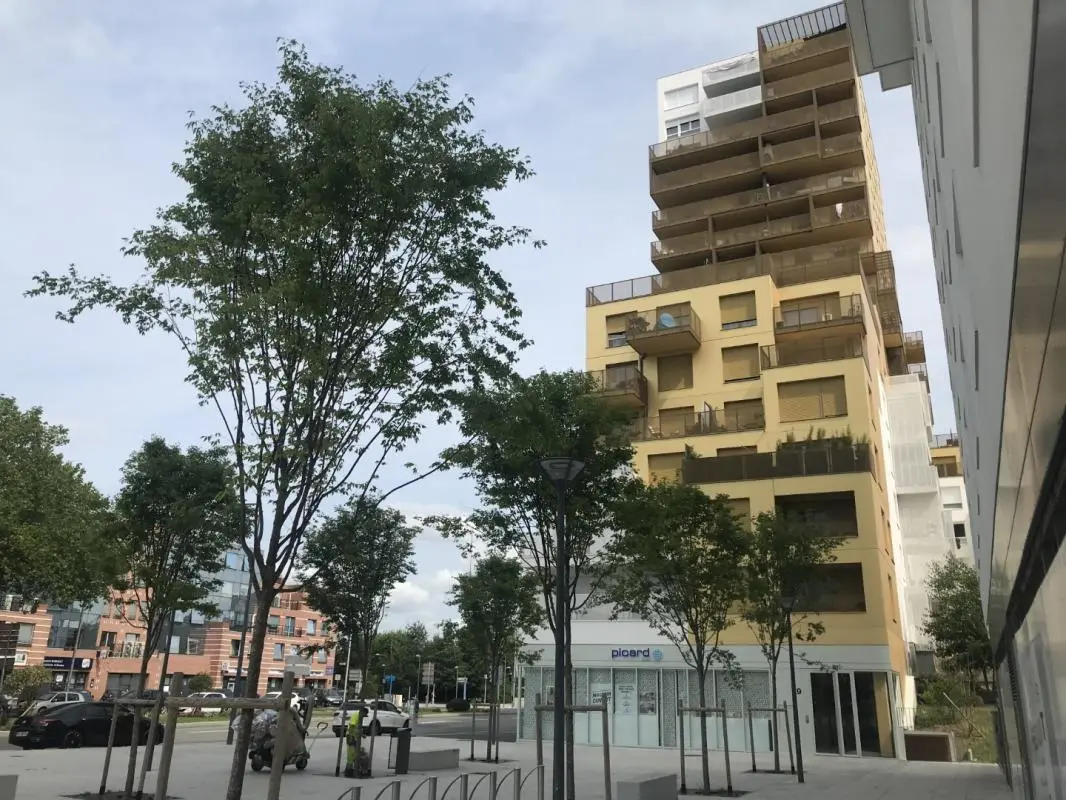 Appartement Rue Léopold Sédar Senghor à Évry