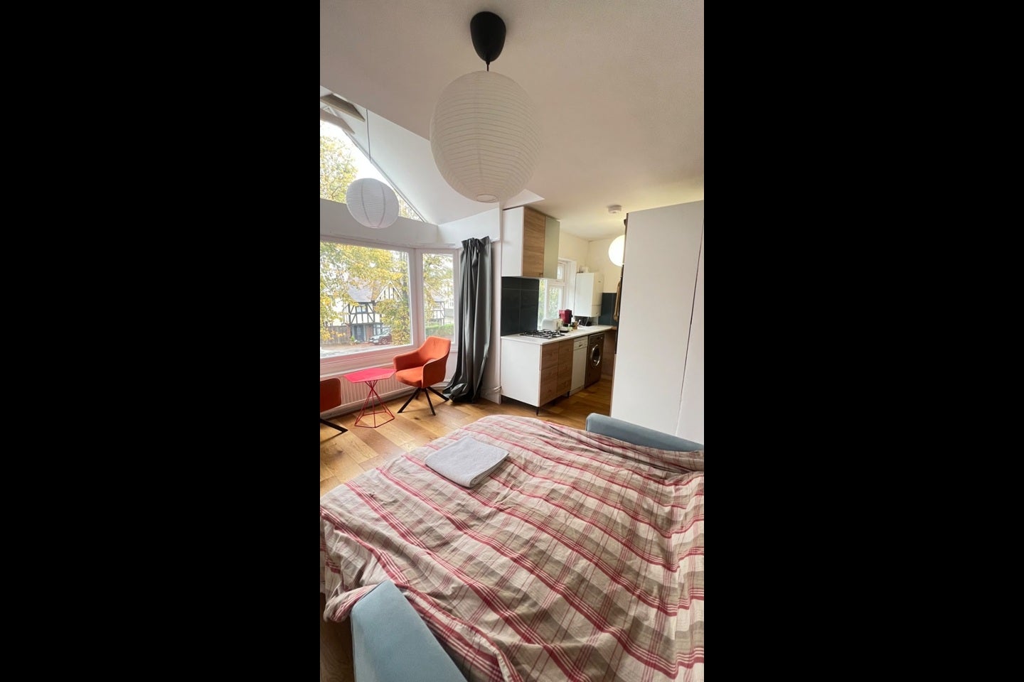 Flat Carlton Avenue East in Greater London