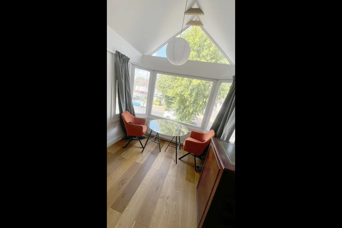 Flat Carlton Avenue East in Greater London