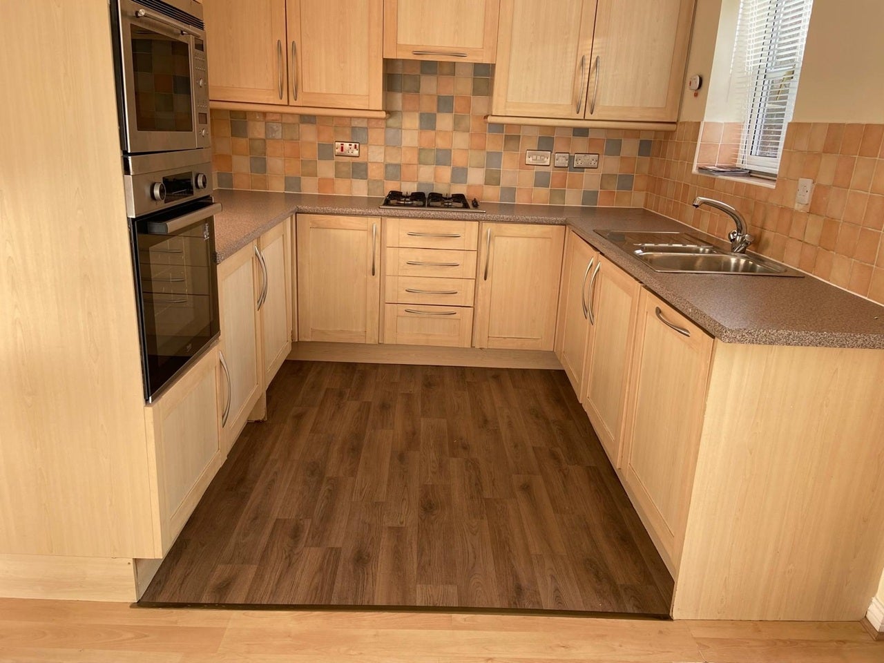 House Redwing Close in Cherwell District