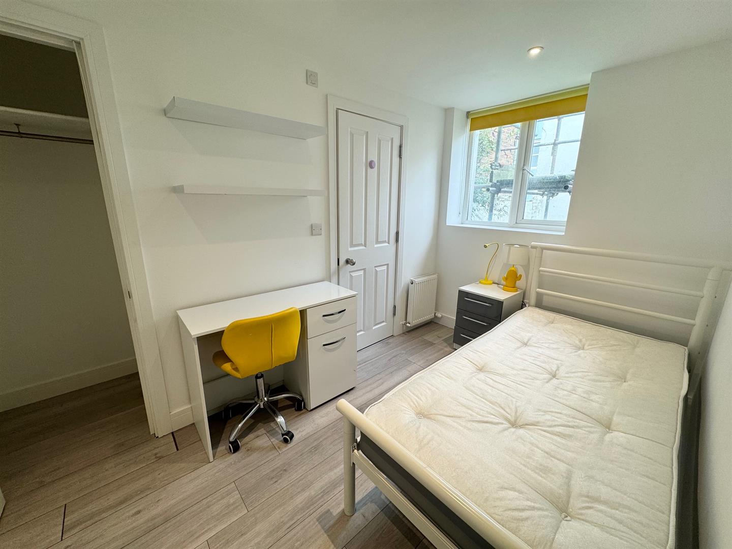 Flat Norfolk Square in Brighton