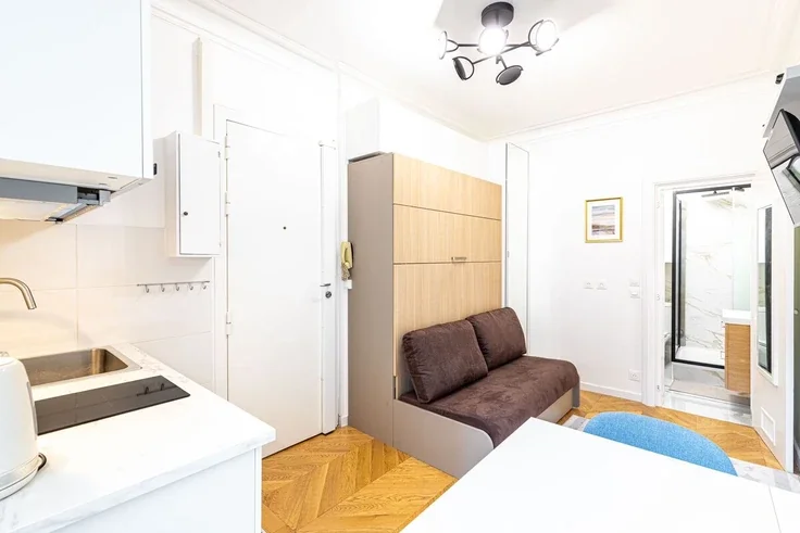 Flat Boulevard du Montparnasse in Paris