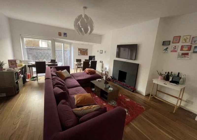 Room Saint Michael's Street in City of Westminster