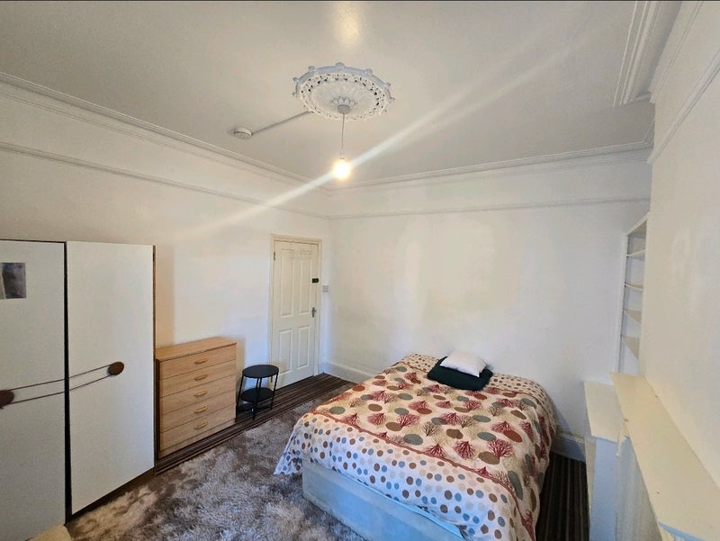 Room Grenaby Avenue in Greater London