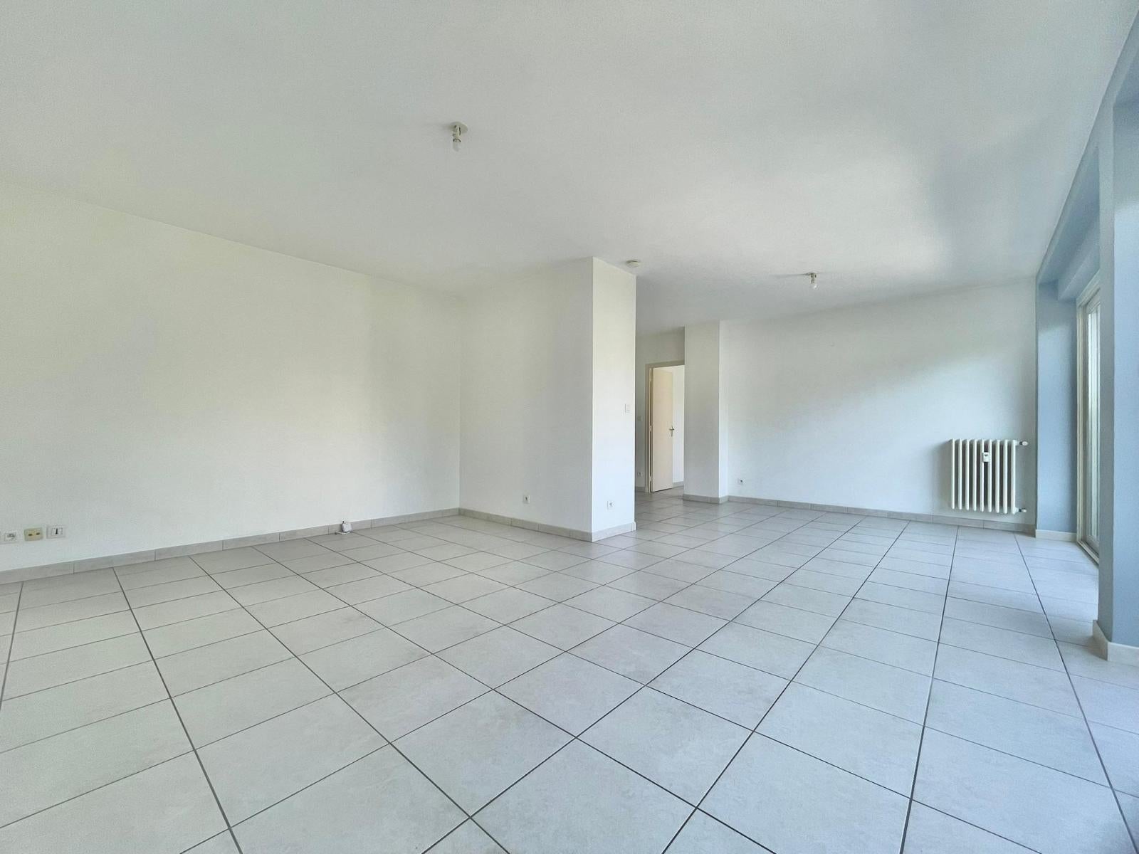 Flat Place Danton in Valence
