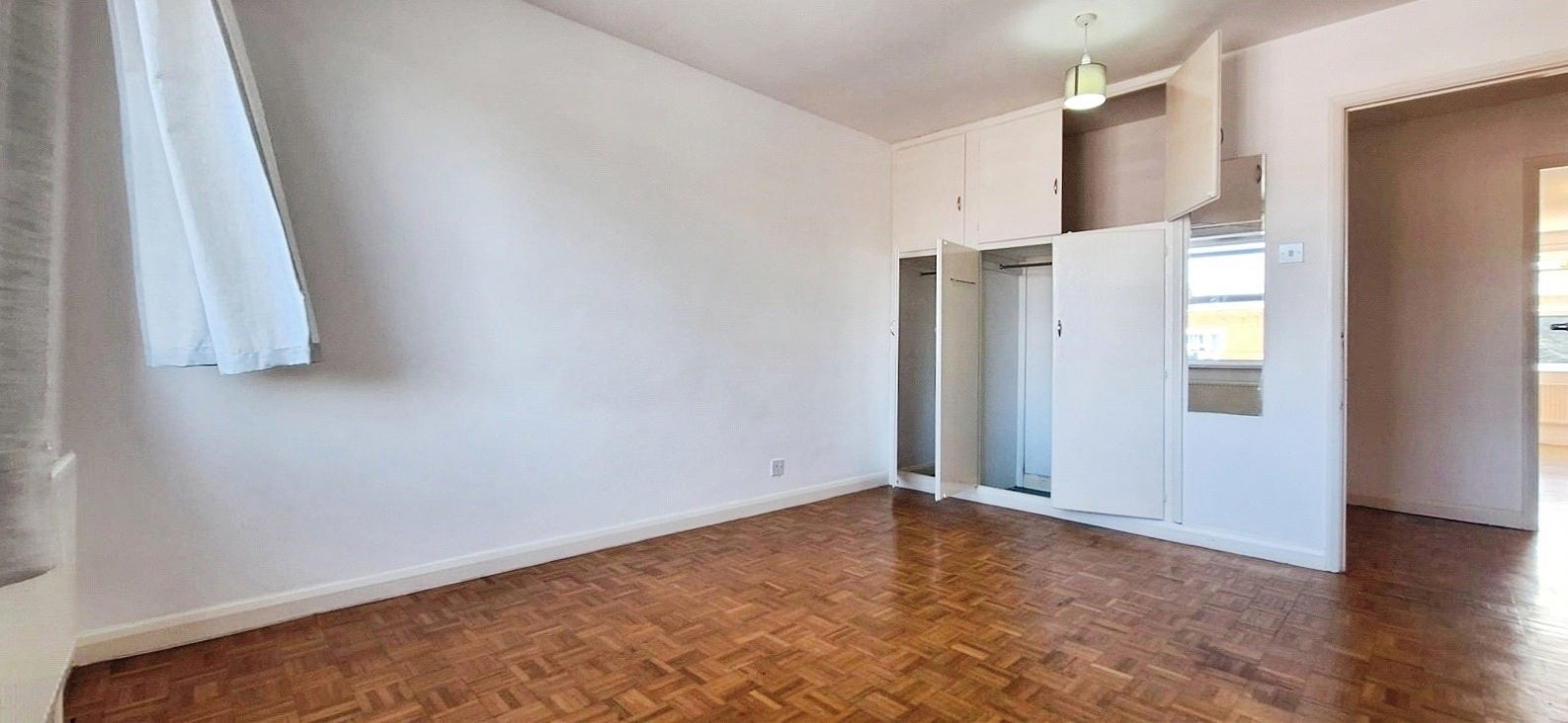 Flat Chatsfield Place in Greater London