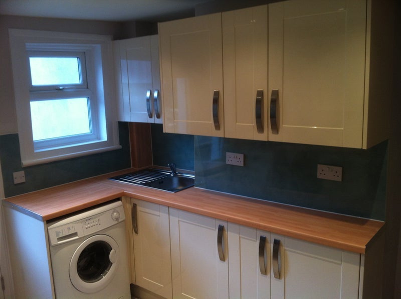 Room Cherry Orchard Road in Greater London