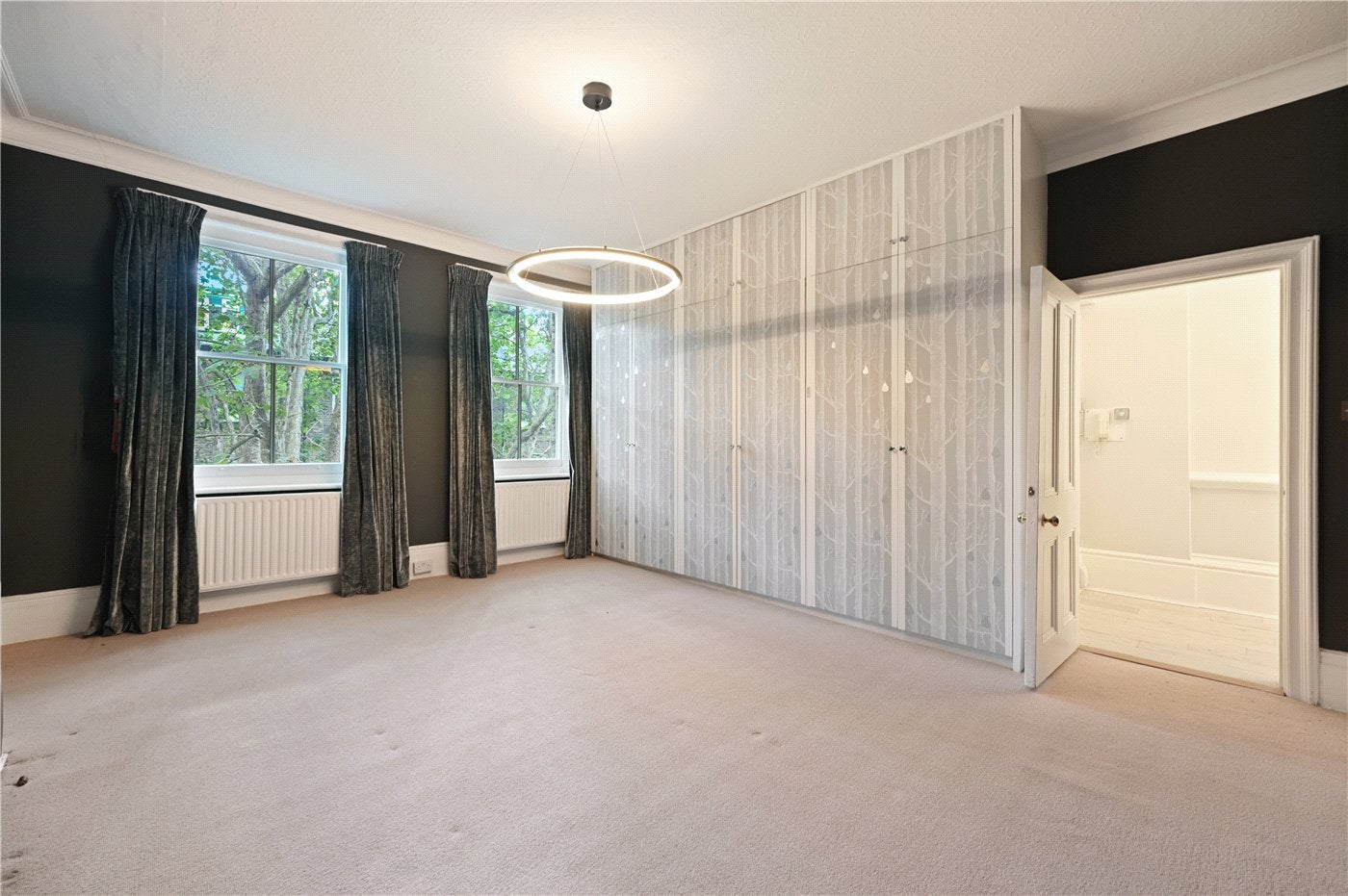 Flat Addison Road in Greater London