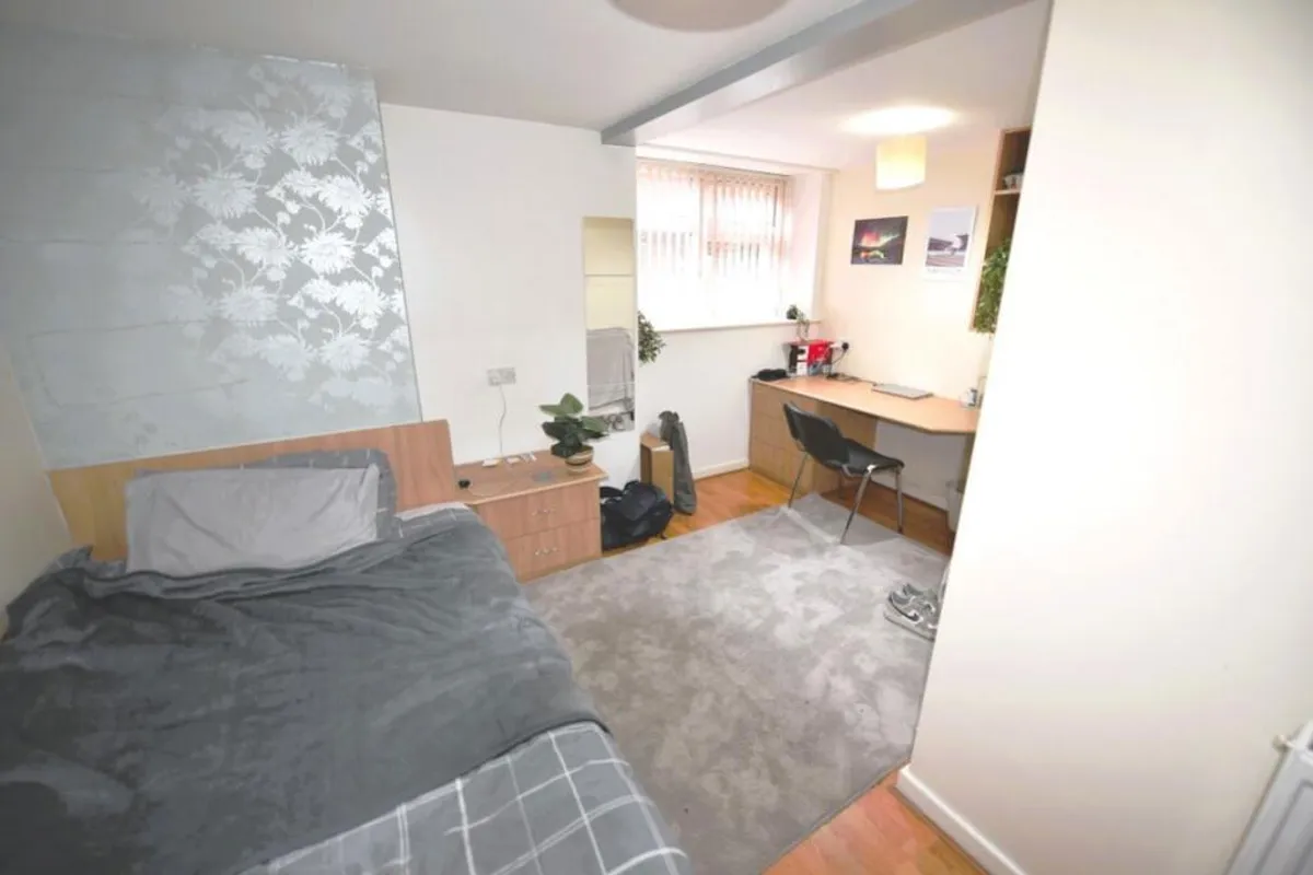 Flat Wood Lane in Leeds