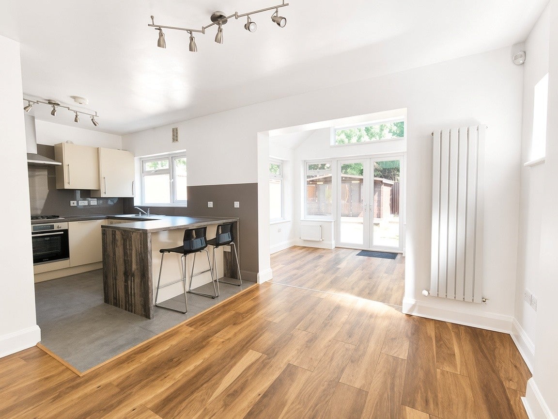 House The Ridgeway in Greater London