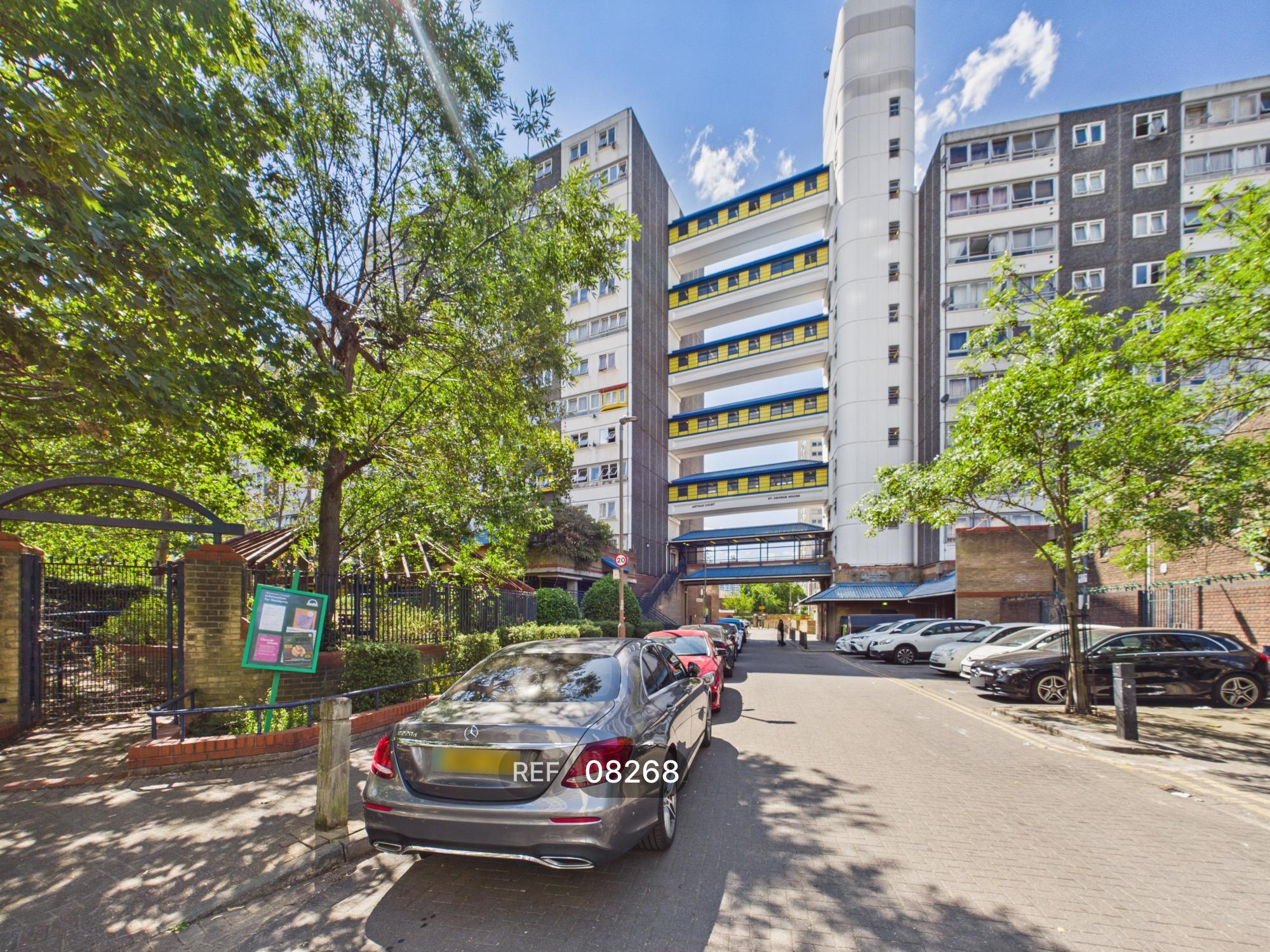 Flat Charlotte Despard Avenue in Greater London