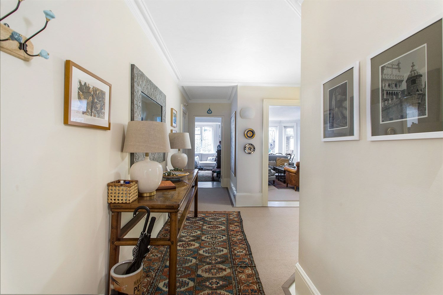 Flat Drayton Gardens in Greater London