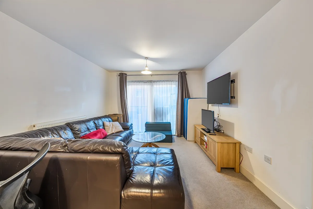 Flat Charrington Place in St Albans