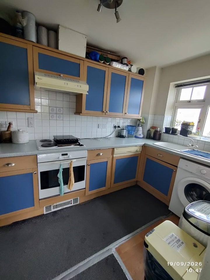 Room Staines Road in Borough of Spelthorne