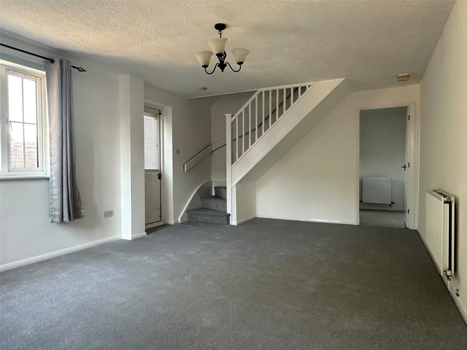 House Dovedale Close in Stroud