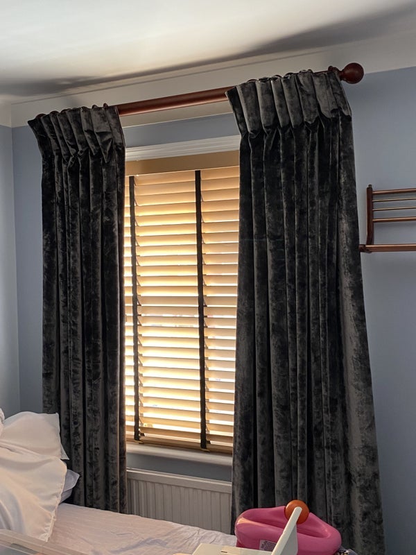 Room Munster Road in Greater London
