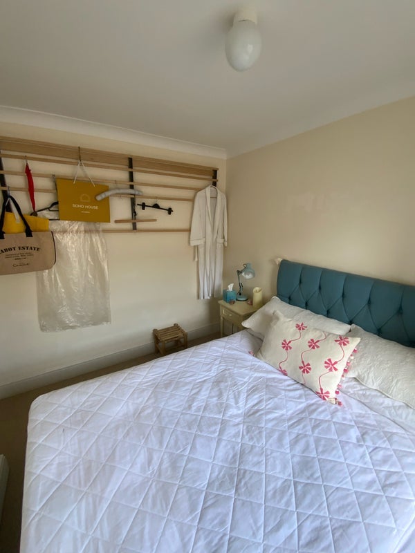 Room Munster Road in Greater London