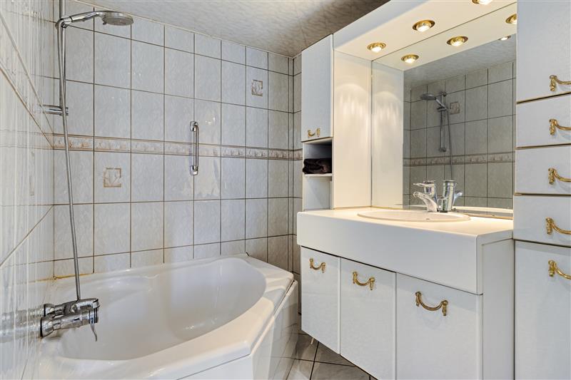 Hoekwoning te koop: Giessenburg 31, Landsmeer